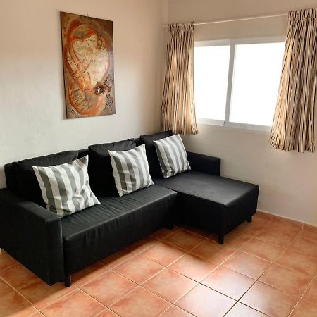 Apartamentos Rex Con 2 Camere Da Letto Es Pujols Dış mekan fotoğraf