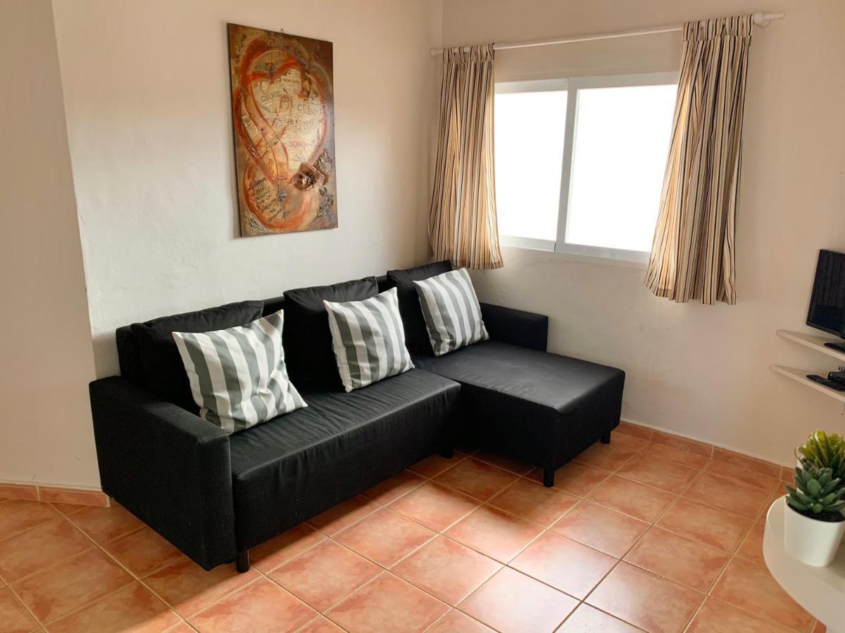 Apartamentos Rex Con 2 Camere Da Letto Es Pujols Dış mekan fotoğraf