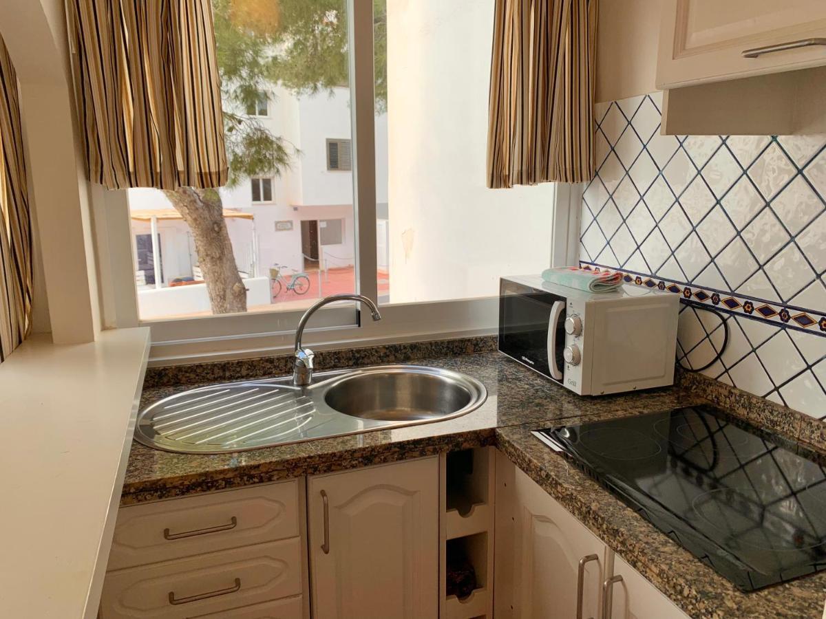 Apartamentos Rex Con 2 Camere Da Letto Es Pujols Dış mekan fotoğraf