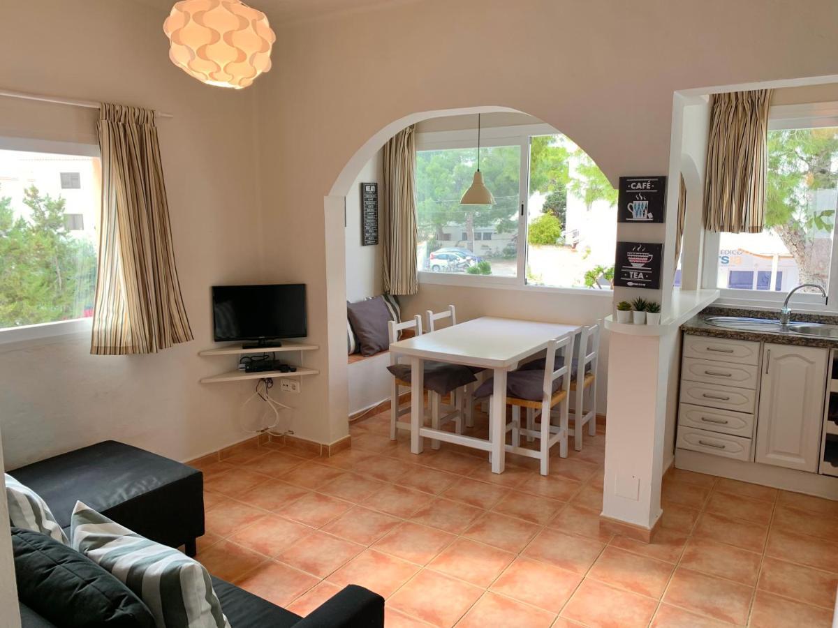 Apartamentos Rex Con 2 Camere Da Letto Es Pujols Dış mekan fotoğraf